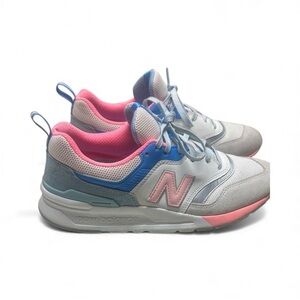 New Balance 997h women’s Sneakers - Gray, Pink, and Blue Accents